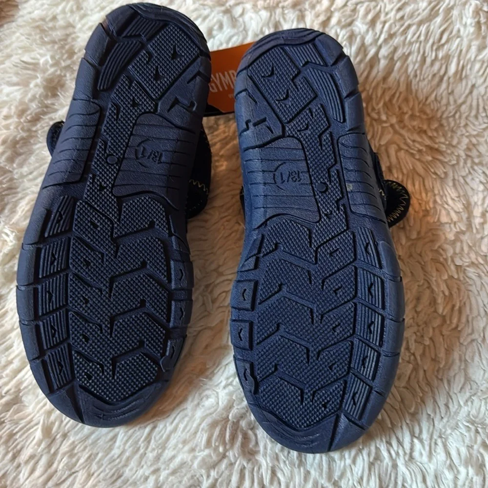 NWT Boys Water Shoes - Splish-Splash - Blue size 13-1